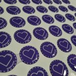 Dome para producto circular personalizado con logo — PinsPro Chile